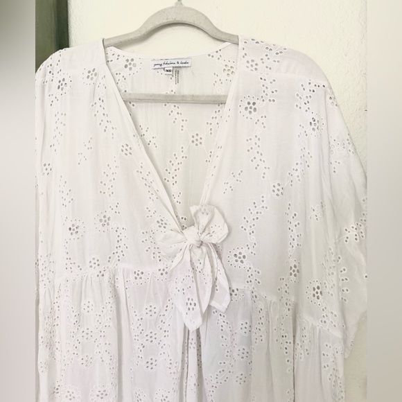 Young Fabulous & Broke Eyelet Kaftan Maxi Dress Bow Beach Cover Up Boho Cruise - Picture 2 of 6
